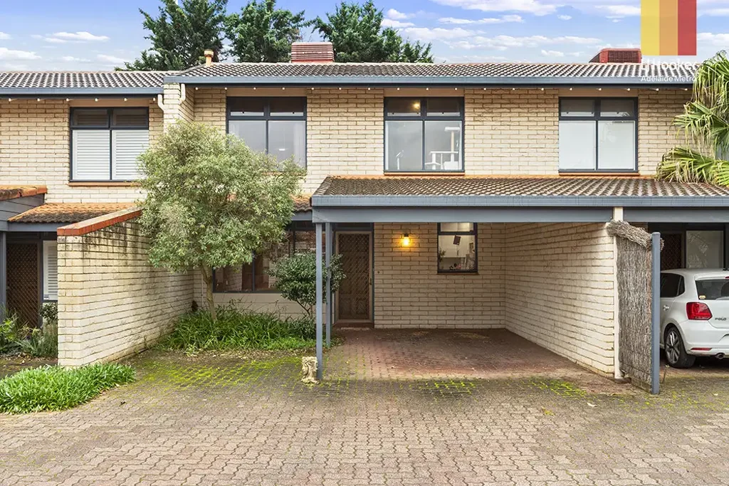Collinswood 2部屋 Mid Century Character in Prime Location