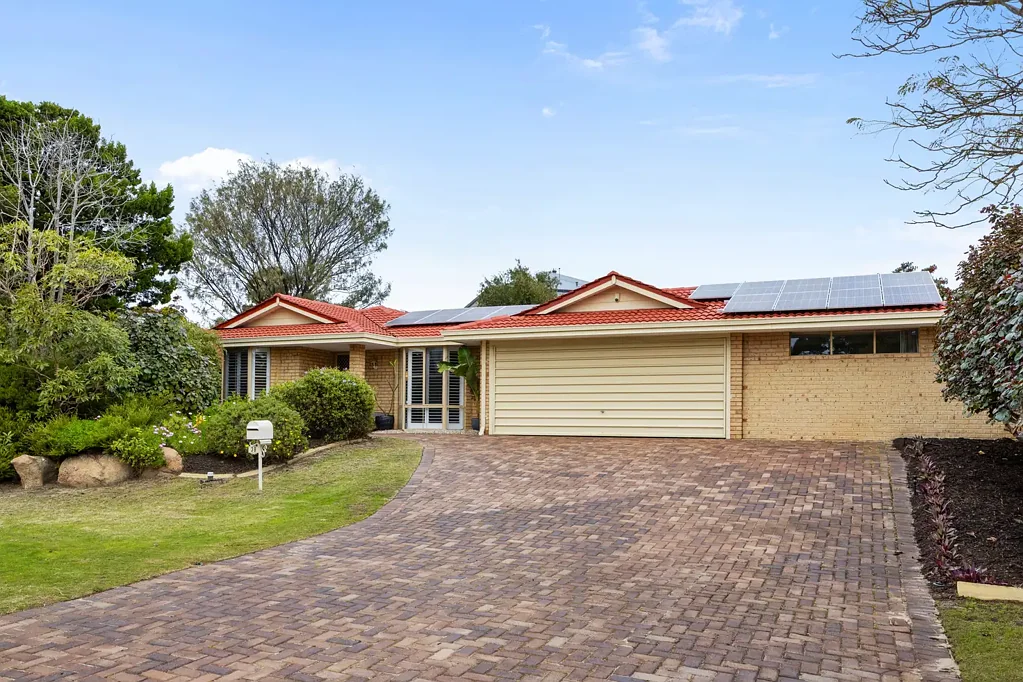 Hillarys 4 Bedroom Effortless Family Living