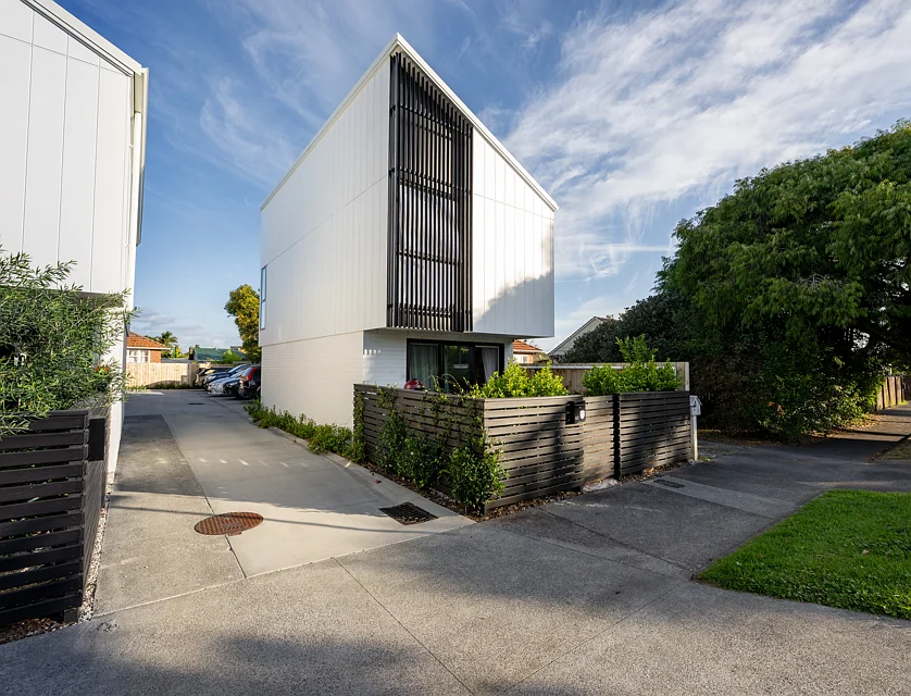 4/2 Riversdale Road, Avondale, Auckland City, 2 chambres, 2 salles de bain, Townhouse