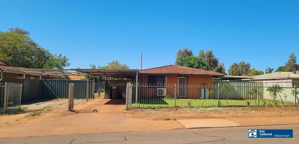 3 BEDROOMS 2 BATH