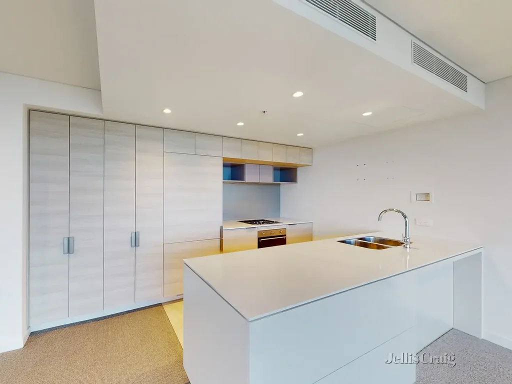 Sky-High Sophistication in Docklands