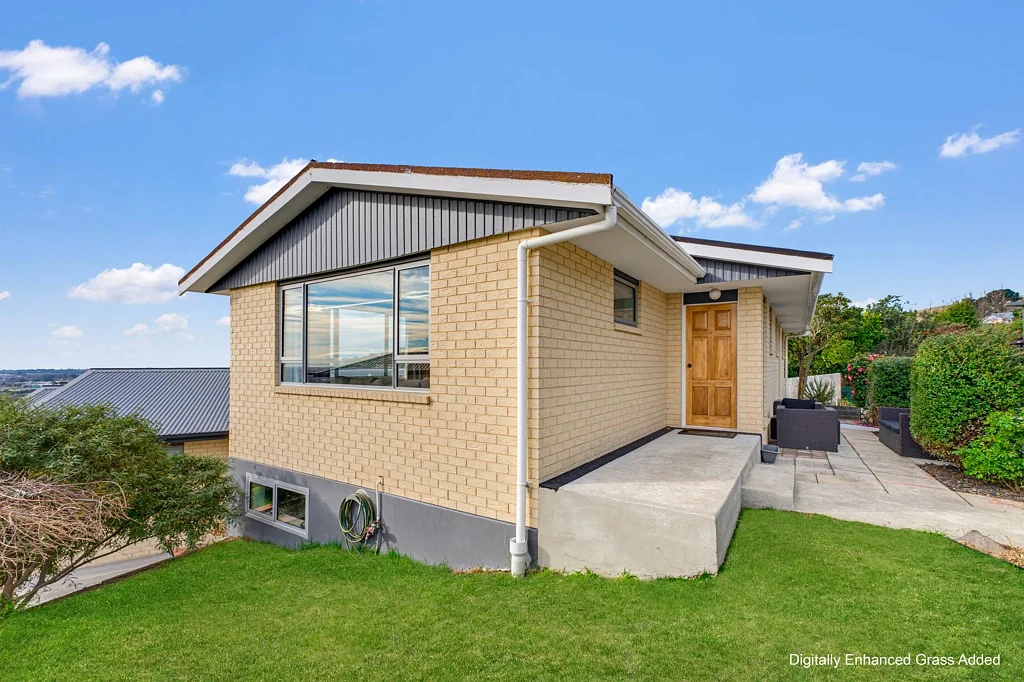 Huntsbury 2ਬੈੱਡਰੂਮ Priced and Serious to Sell!