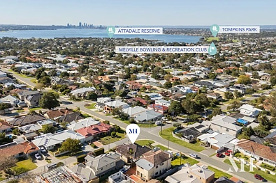 Melville 2房  Elevated Corner Position. Northern Aspect. River & City Views.