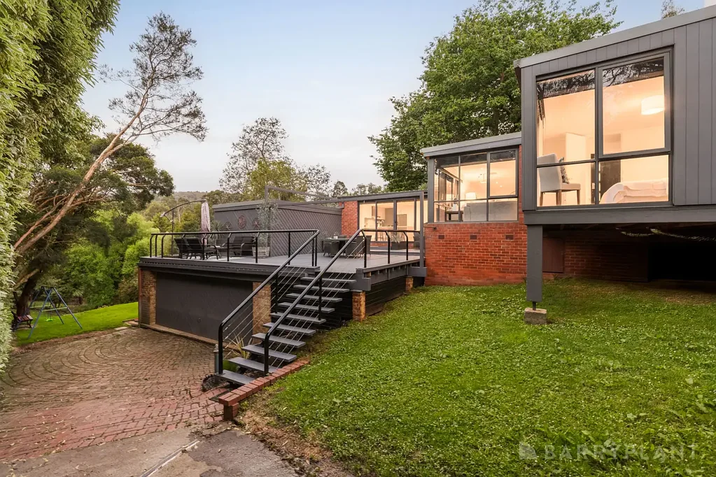 32 Charman Avenue, Emerald, VIC 3782