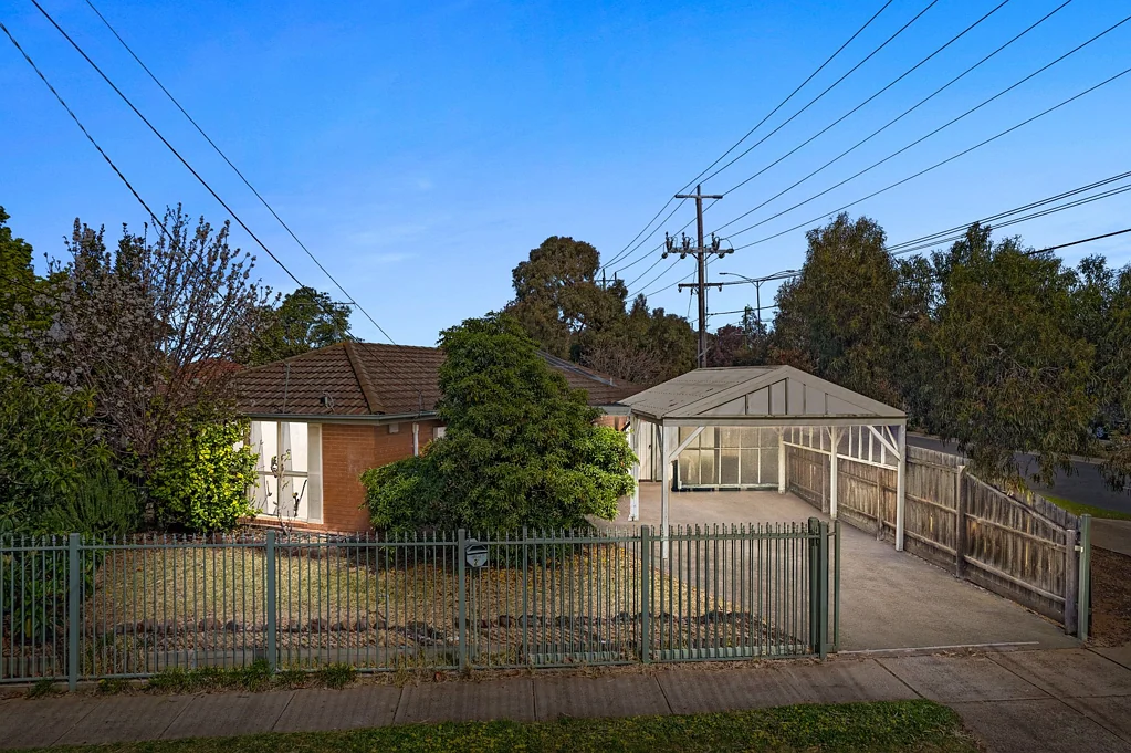 2 Tamarind Crescent, Werribee, VIC 3030