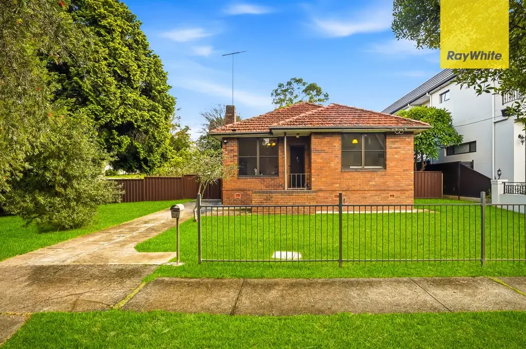 IDEAL FAMILY HOUSE in PRIME LOCATION
