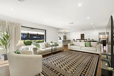 Whitlam 4 Bedroom Luxury Family Living with Bespoke Finishes in Whitlam