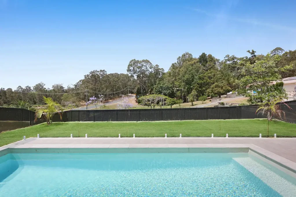 Burleigh Heads 5ห้องนอน Peaceful Family Living Surrounded by Nature