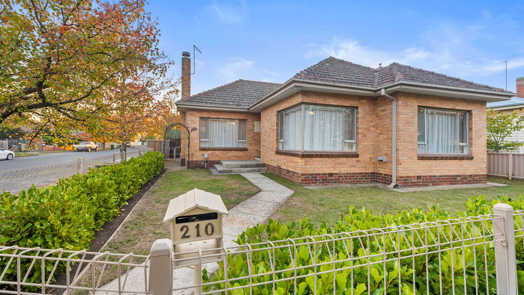 210 PLEASANT ST SOUTH, NEWINGTON VIC 3350, 0 Schlafzimmer, 0 Badezimmer, House