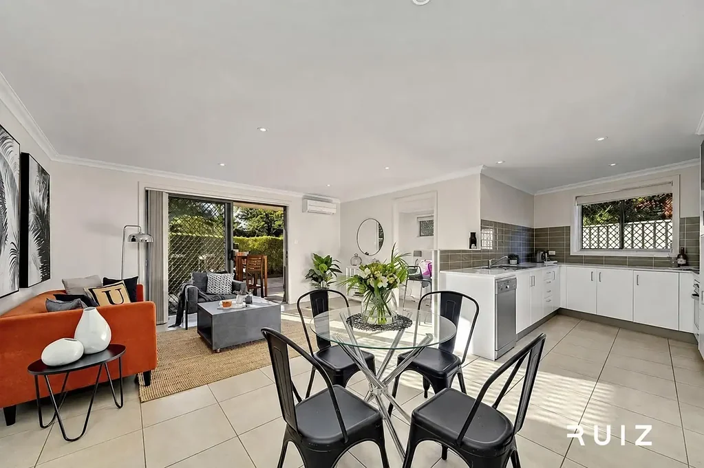 Fully Furnished Two-Bedroom Apartment in Turner