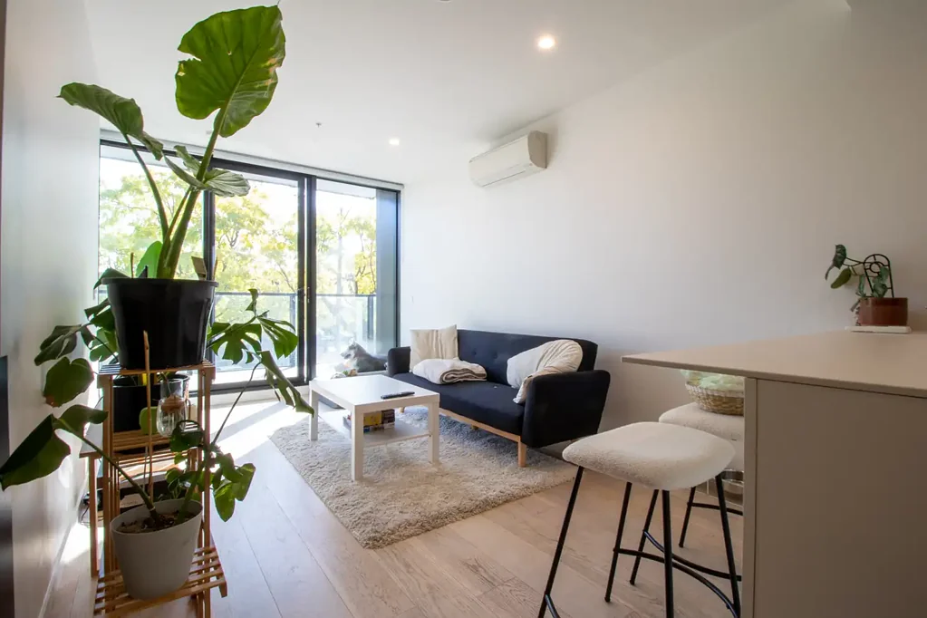 South Yarra 2Zimmer Noir Apartments – Unbeatable Value with Huge Potential!