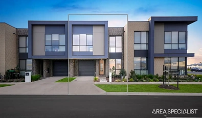 Aintree 3房 简介：Woodlea 中心时尚联排别墅生活 THE BRIEF:Stylish Townhouse Living in the Heart of Woodlea