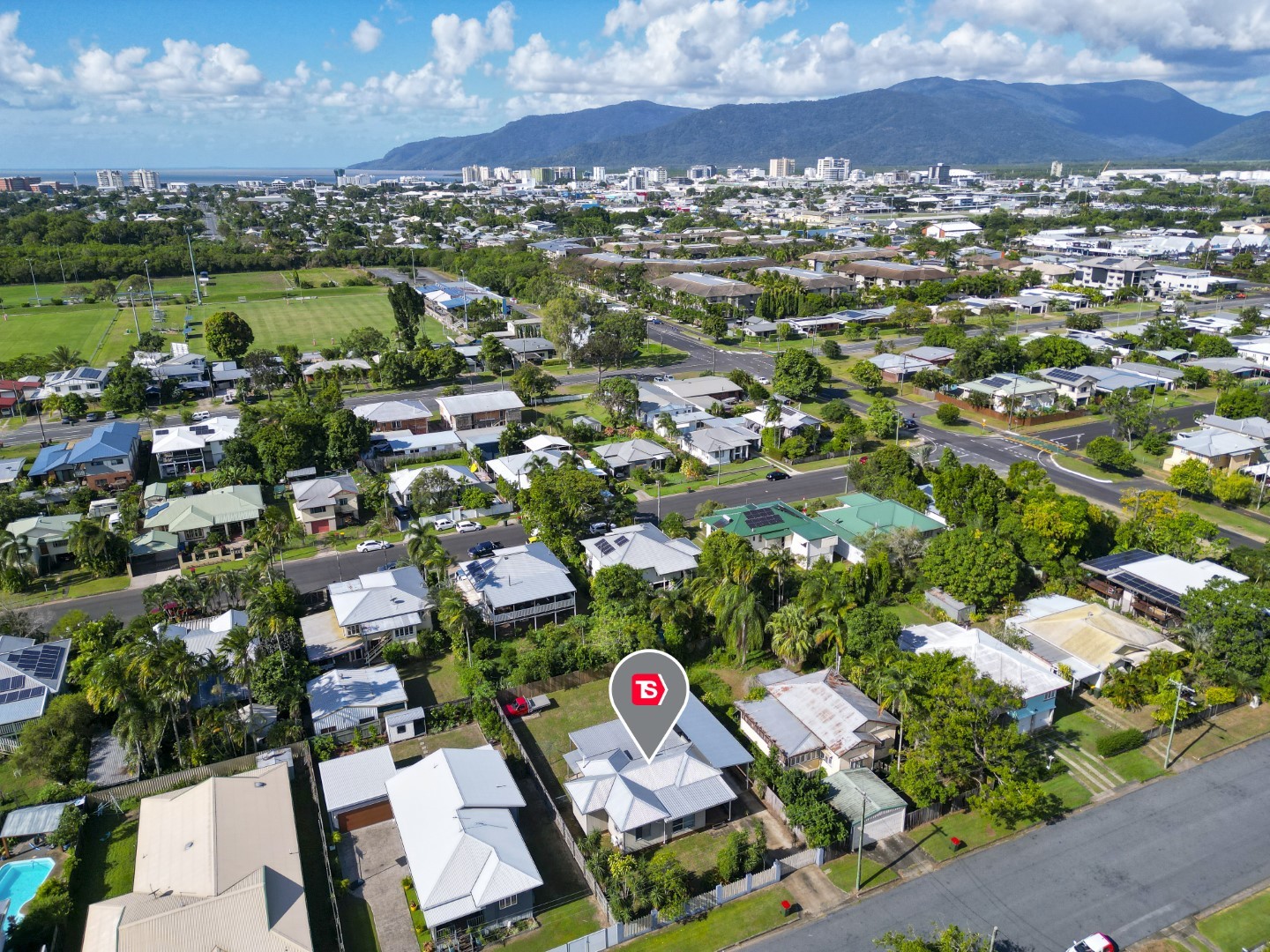 34 COLLINSON ST, WESTCOURT QLD 4870, 0 habitaciones, 0 baños, House