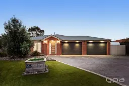 14 Ribera Court, Werribee