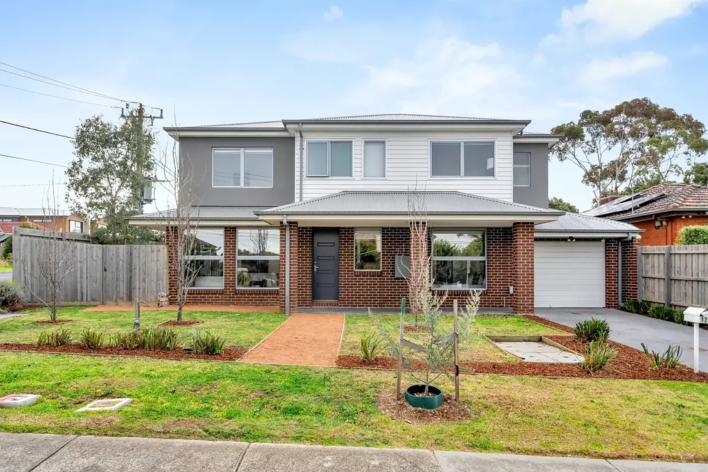 12 Roberts Road, Airport West, VIC 3042