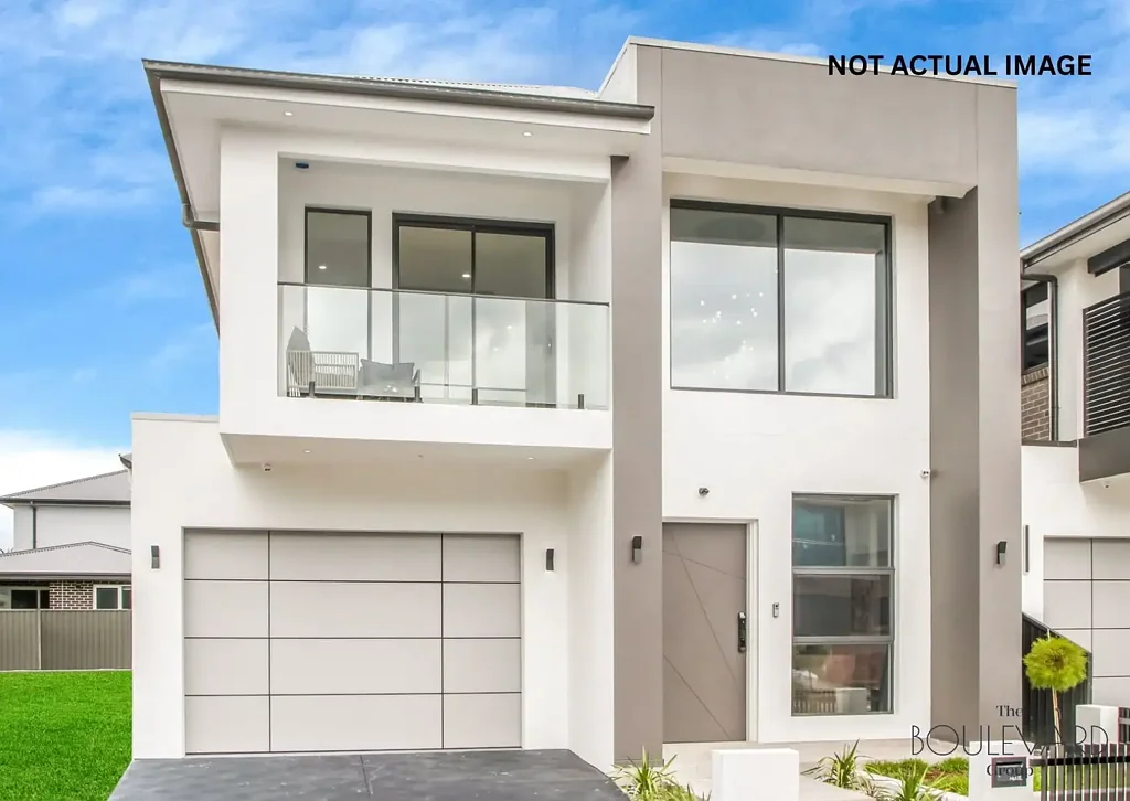 AVAILABLE NOW! Near New 5-Bedroom Family Home in the Heart of Marsden Park!