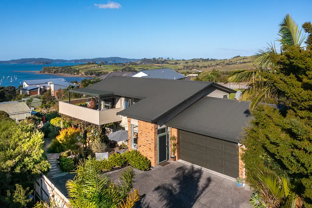 Algies Bay 5房  Elevated Elegance, Sensational Sea Views