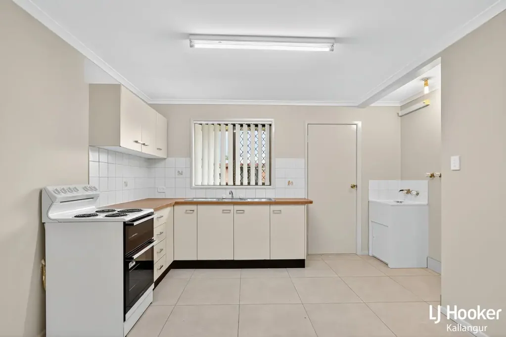1-Bedroom Duplex Offering Comfort & Convenience