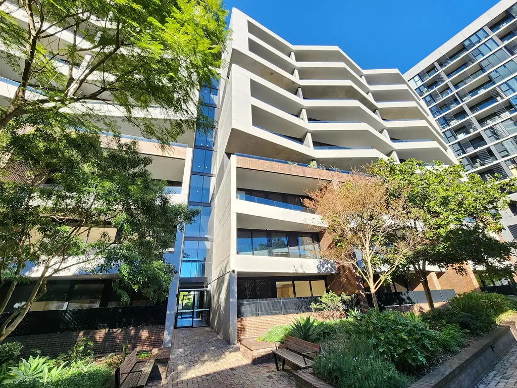 Amazing Unit in Popular Paper Mill Location