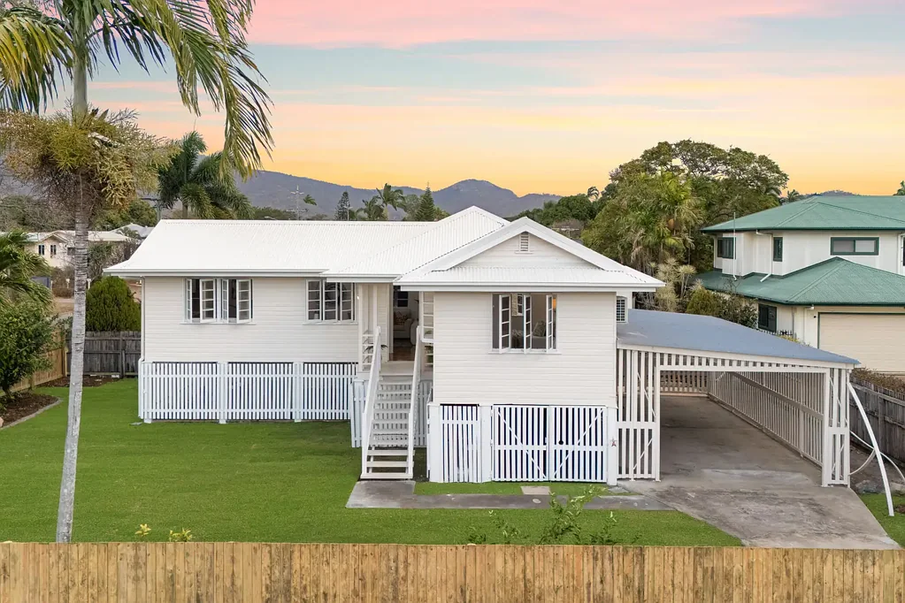 Aitkenvale 2 Bedroom PRICE REDUCED TO SELL - BEAUTIFULLY RENOVATED HOME. MOVE-IN READY