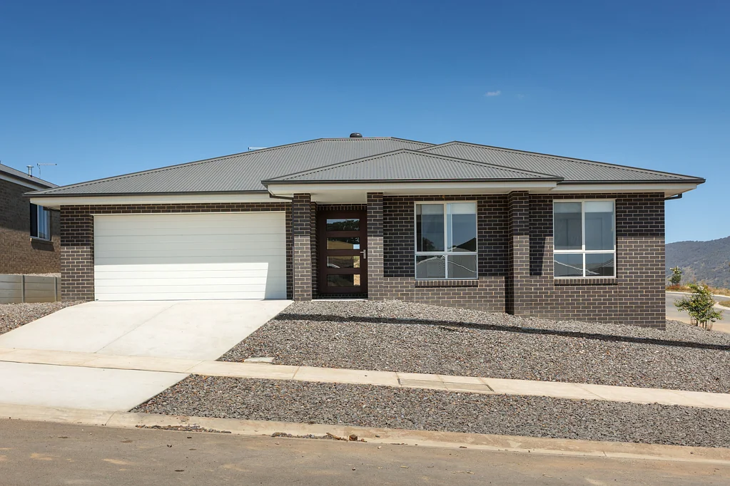 1 Fairfax Close, Leneva, VIC 3691