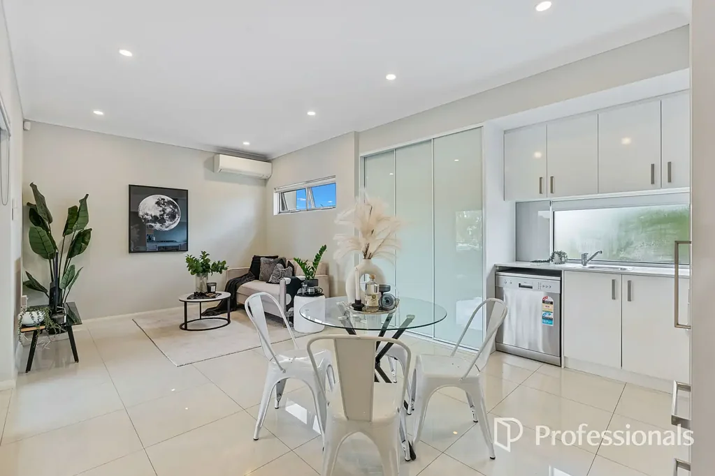 6/30 Culloton Crescent, Balga, WA 6061