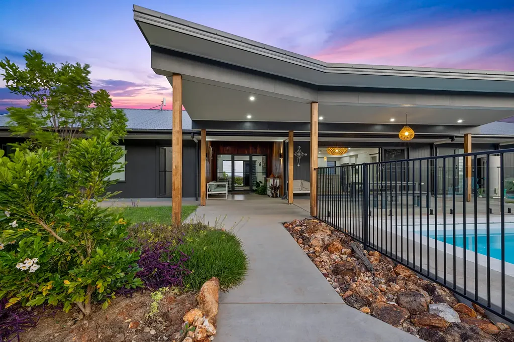 49 Millers Place, Inverness, QLD 4703