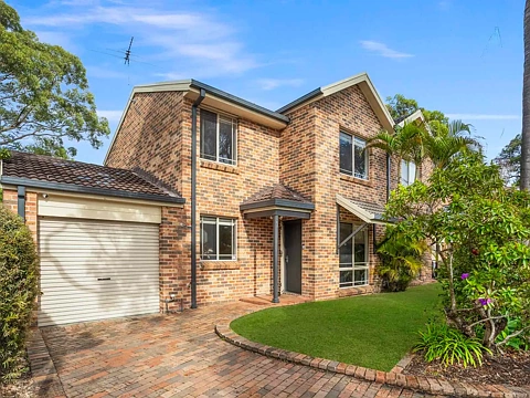 Menai 3 Bedroom ELEGANT.