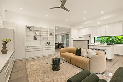 30 Waterline Crescent, Bulimba, QLD 4171, 5 Bedrooms, 3 Bathrooms, House