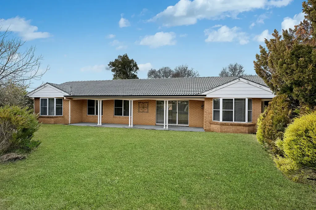 Mudgee 4 Bedroom Room to Live Large
