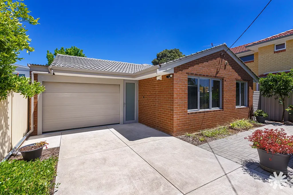 Rivervale 3部屋 STUNNING DOWNSIZER OR FIRST HOME BUYERS - THIS PLACE IS PERFECT