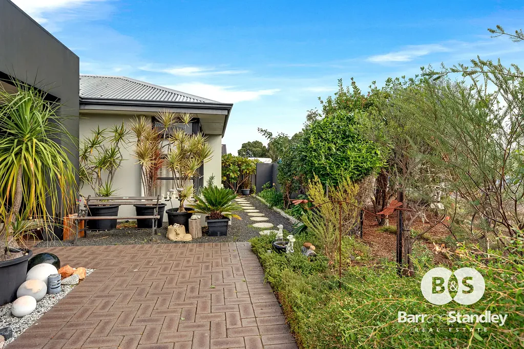 Capel 4ਬੈੱਡਰੂਮ Stunning Large 195 m2 Family Home in Capel