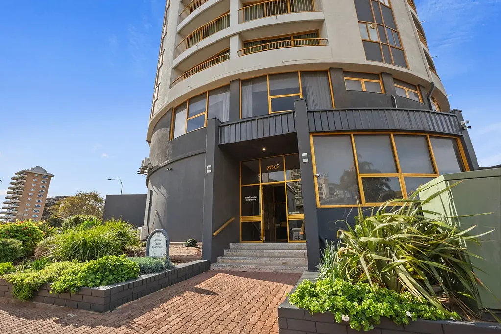 Modern Apartment in the Heart of Glenelg