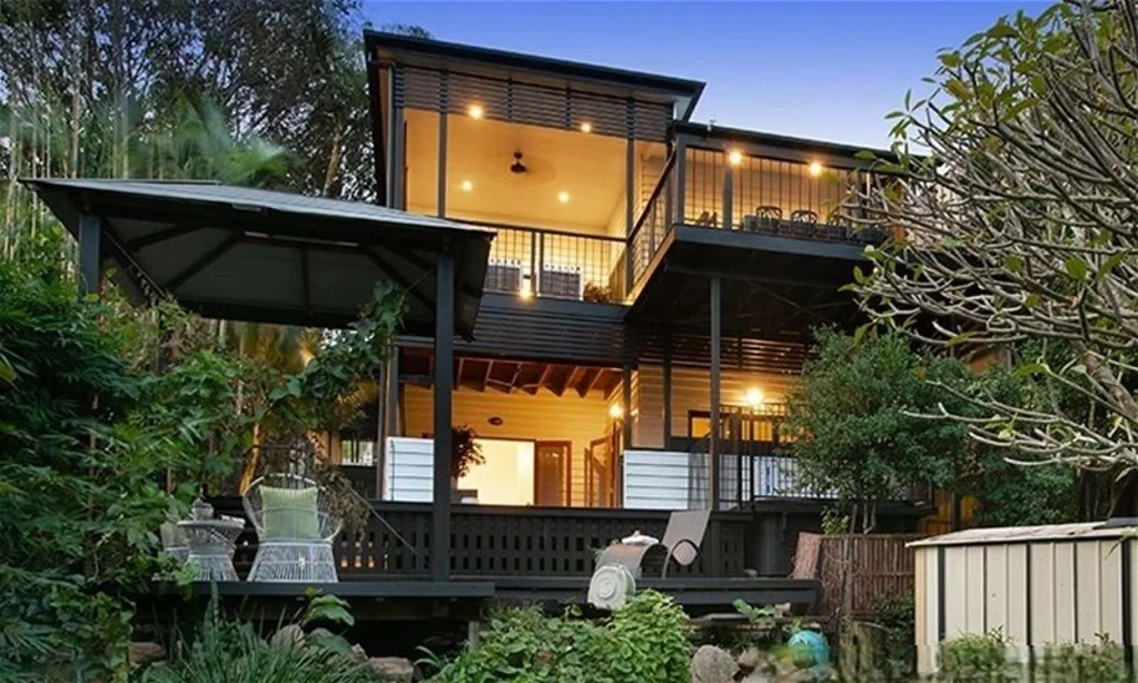 131 Crosby Rd, Hamilton, QLD 4007