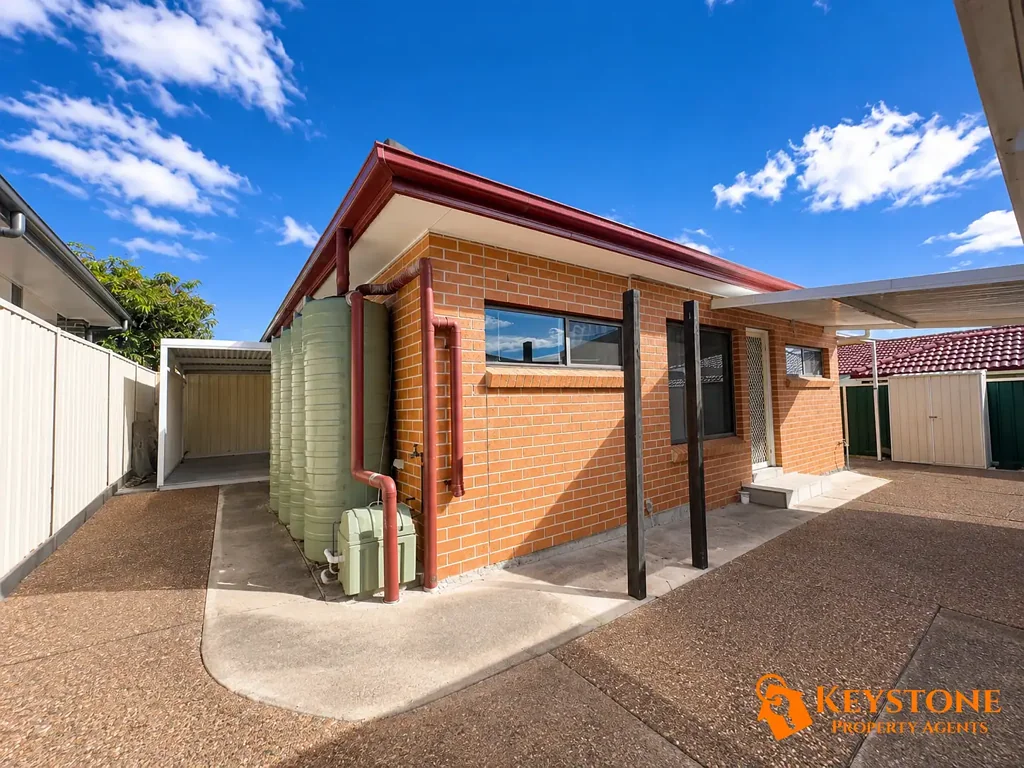 Spacious Two Bedroom Granny Flat