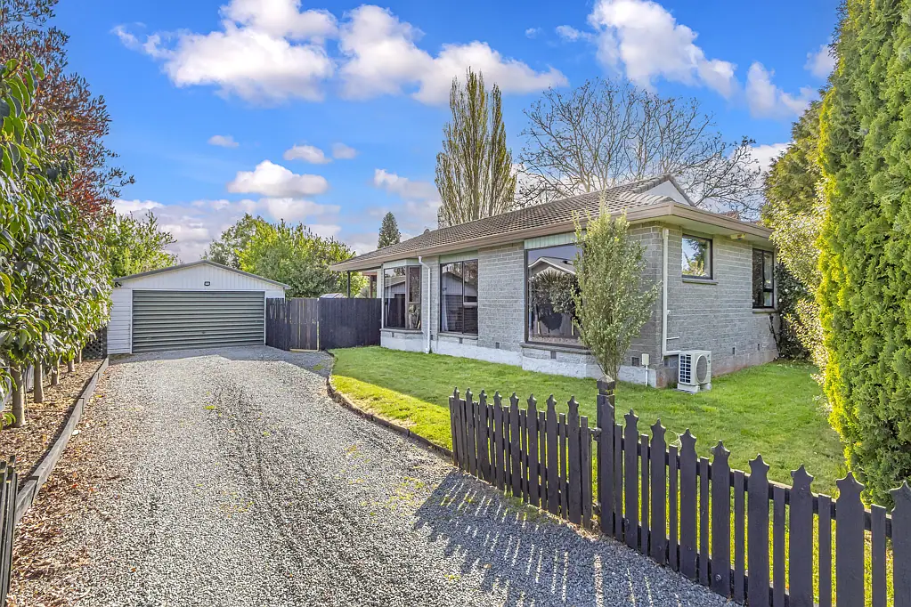 27 Momorangi Crescent, Redwood, Christchurch, Canterbury