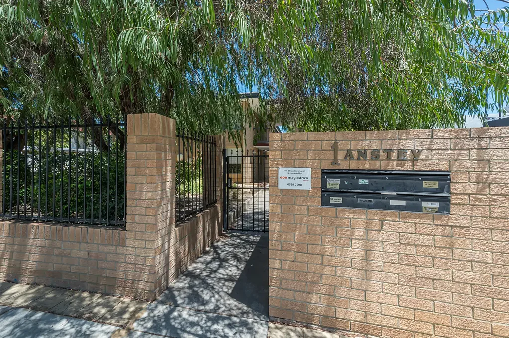 Ground Floor Two Bedroom Unit!