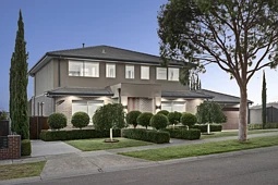 12 Skyline Drive, South Morang