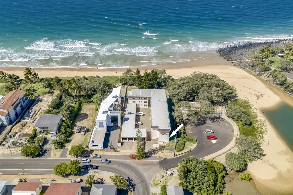 Bargara 2房  Ultimate Coastal Investment – No Stairs, Fully Furnished, Lagoon Views & Beach at Your Doorstep