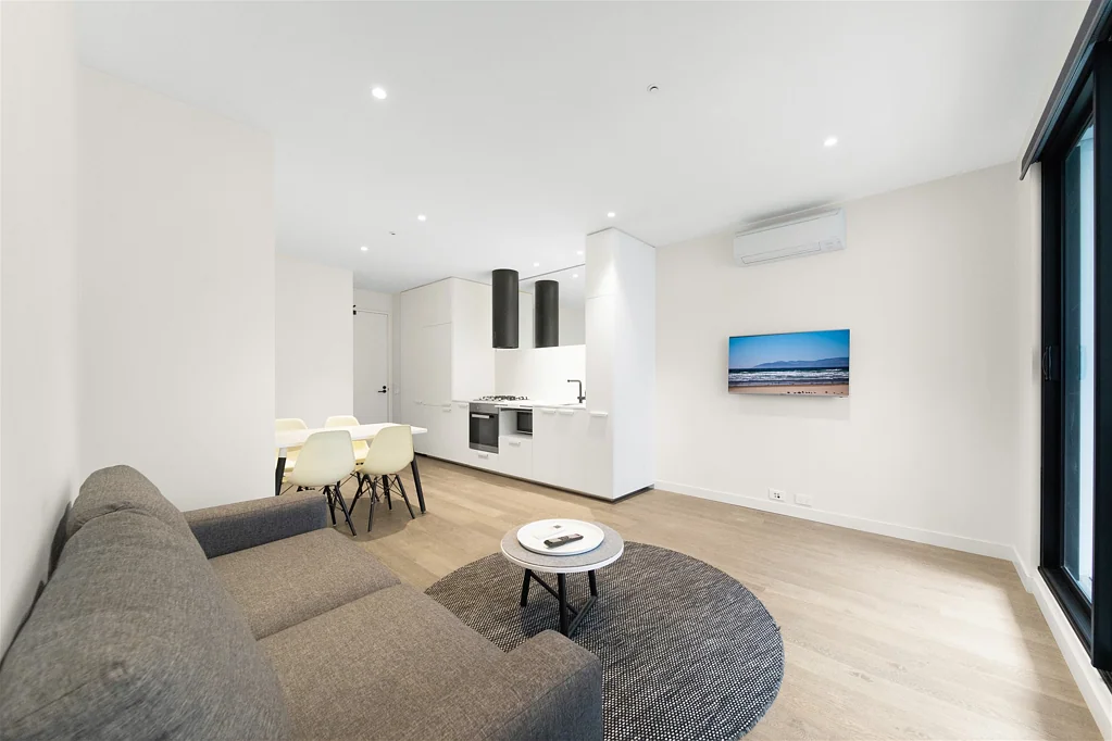 stunning one bedroom apartment with optimal convenience