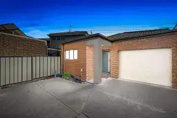 3/29 Loretta Boulevard, Tarneit