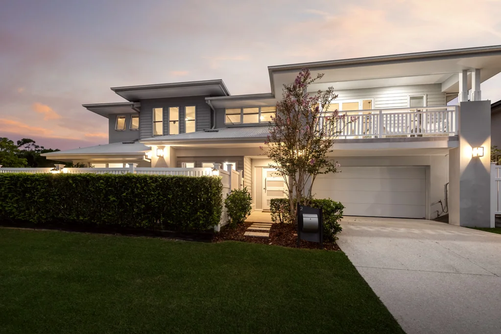 2 Village High Crescent, Coomera, QLD 4209