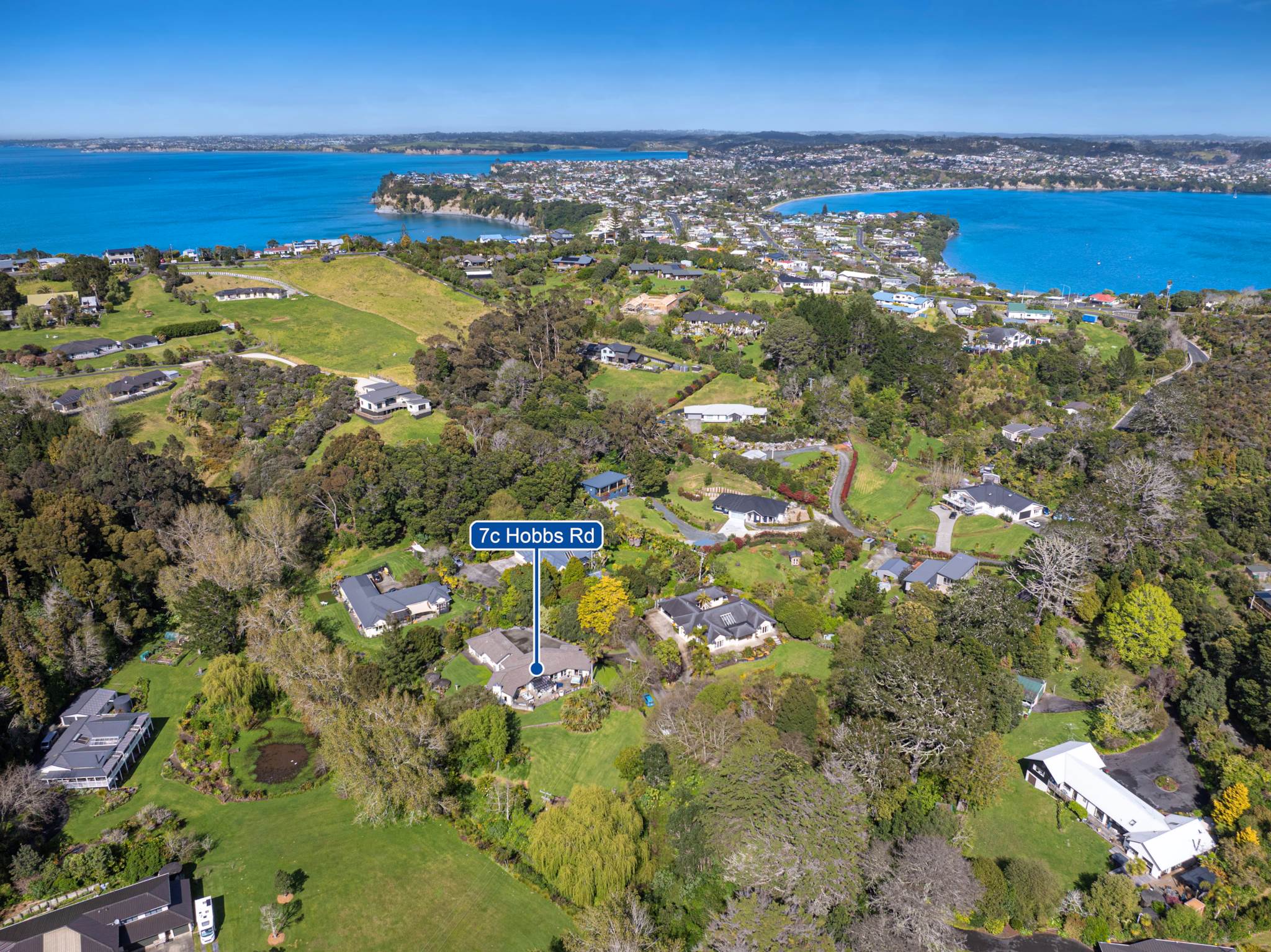 7C Hobbs Road, Matakatia, photo 2