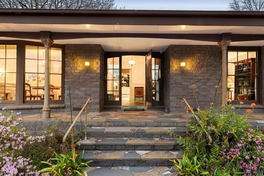 Heathmont 4 Bedroom Distinctive Charm Meets Timeless Family Quality.