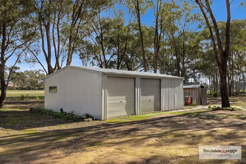 Woodvale Country Lifestyle Property Just Minutes from Bendigo