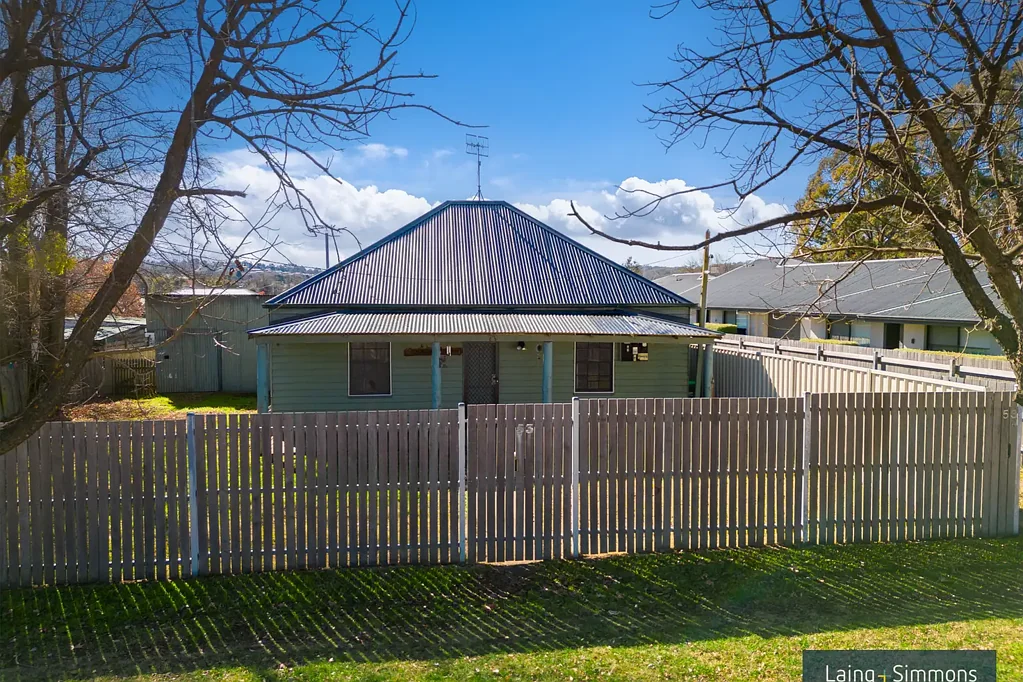 A Character Home On Dumaresq Street