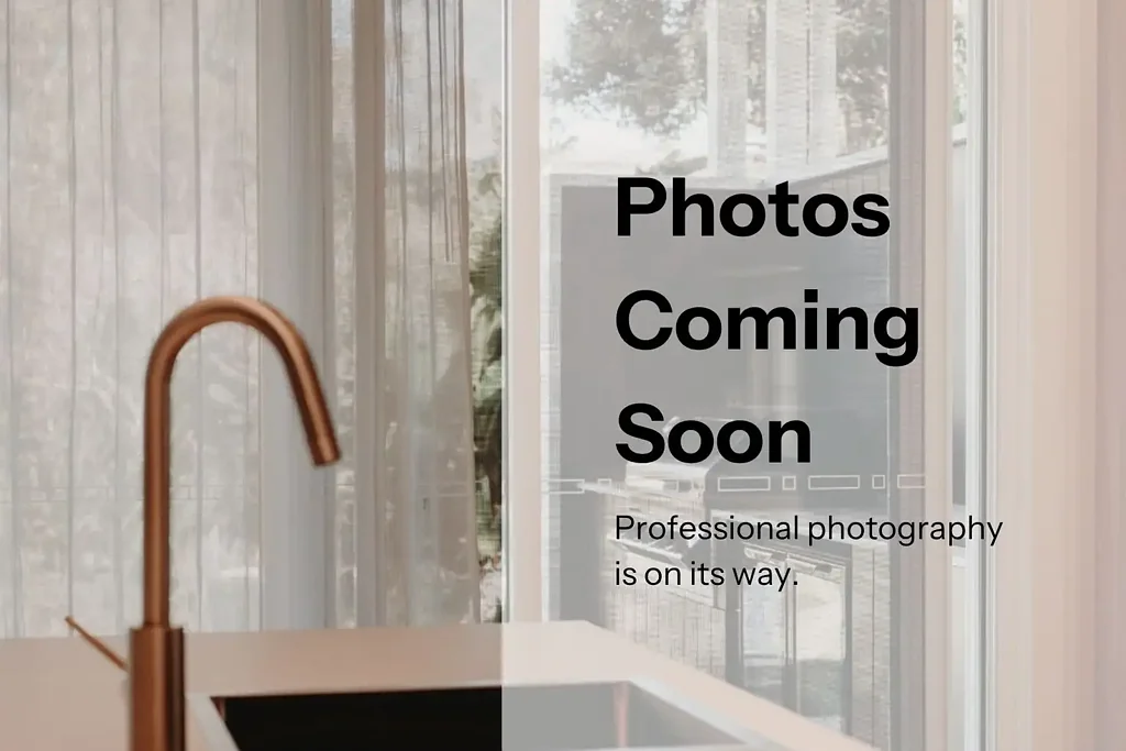 Neat and Tidy 2 Bedroom Townhouse