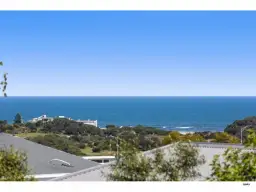 18 Ocean View Crs, Torquay