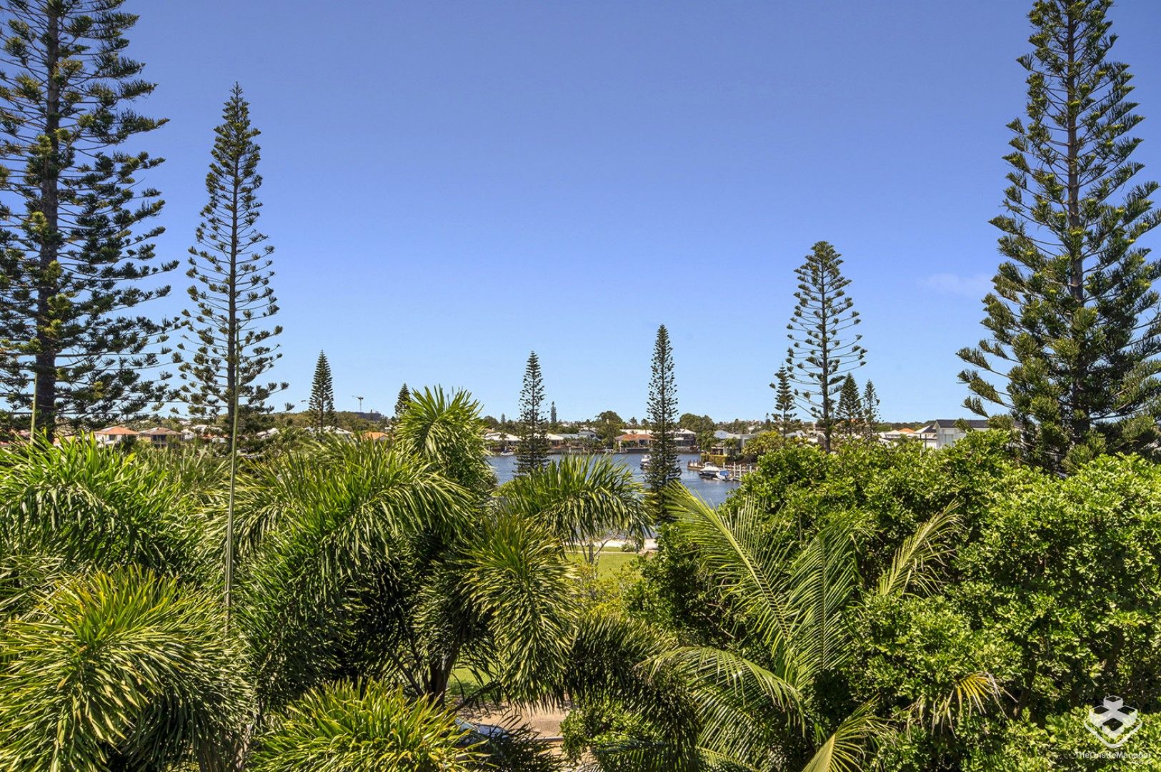 THE CARIBBEAN KAWANA ISLAND UNIT 61 4 GRAND PDE, PARREARRA QLD 4575, 0部屋, 0バスルーム, Unit