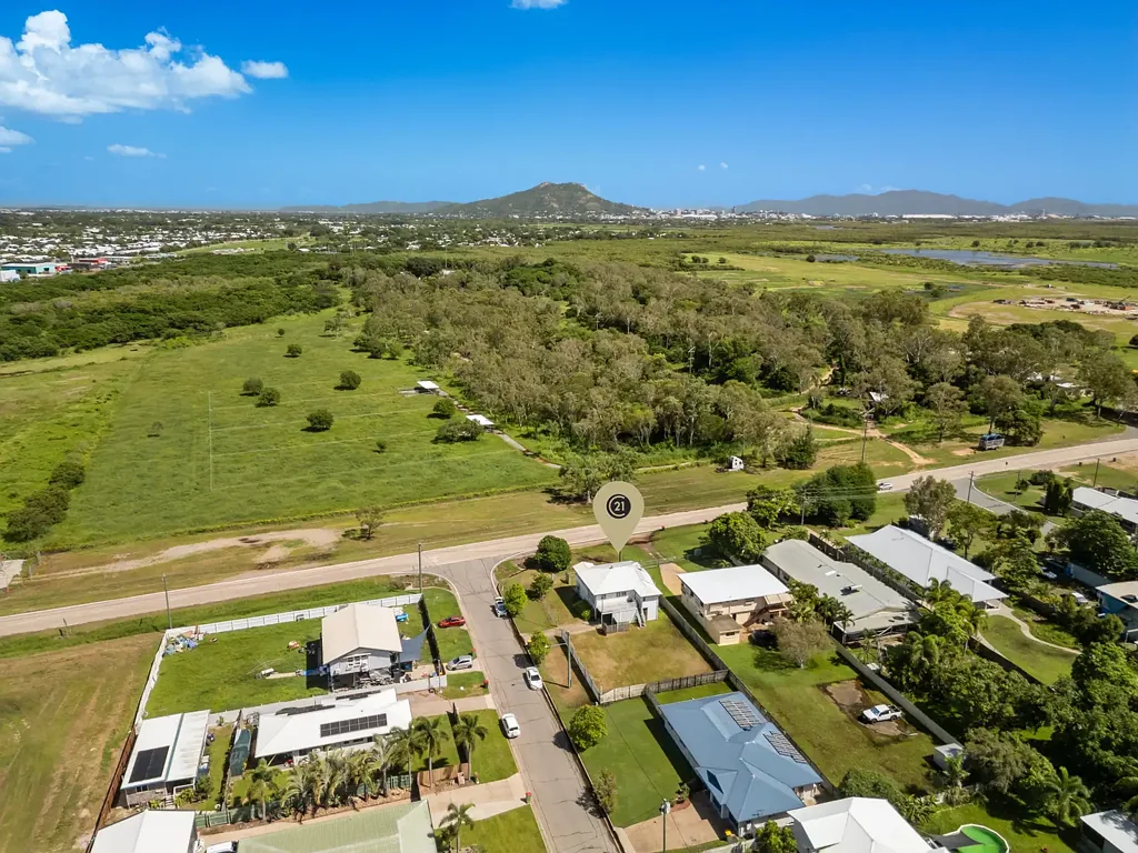 157 Racecourse Road, Cluden, QLD 4811